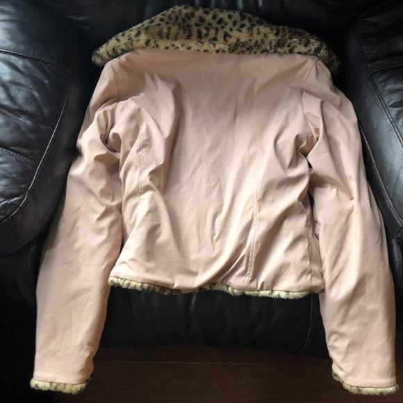 Charlotte Russe Reversible jacket, Leopard fur on one side and light pink - Picture 8 of 8